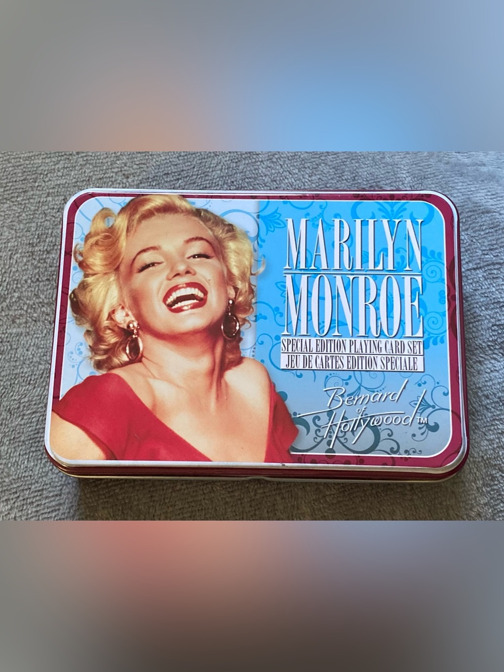 Marilyn Monroe Special Edition 2-Deck Playing Card Set Keepsake Tin collectors